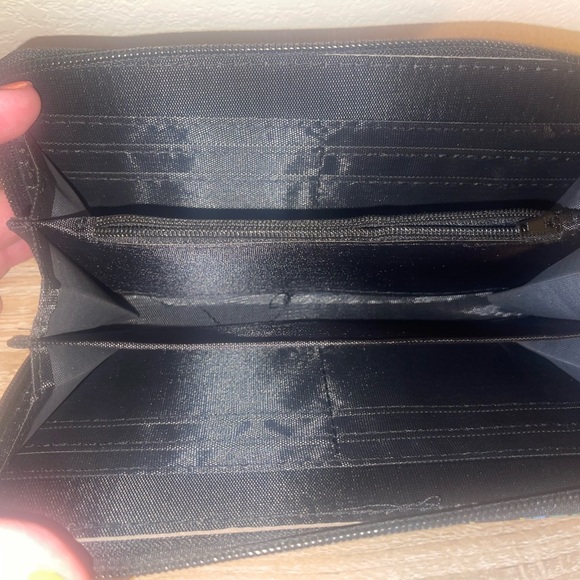 NWT Black multicolored pineapple wallet🍍 - Picture 3 of 3